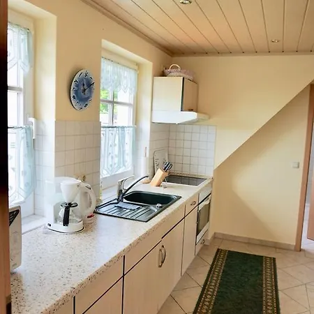 Traum Dachgeschosswohnung Am Teich *